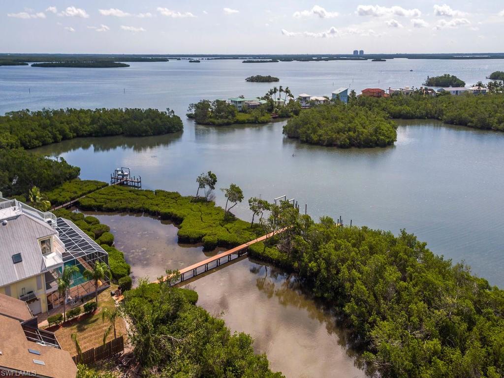 21533 Indian Bayou DR, FORT MYERS BEACH FL 33931