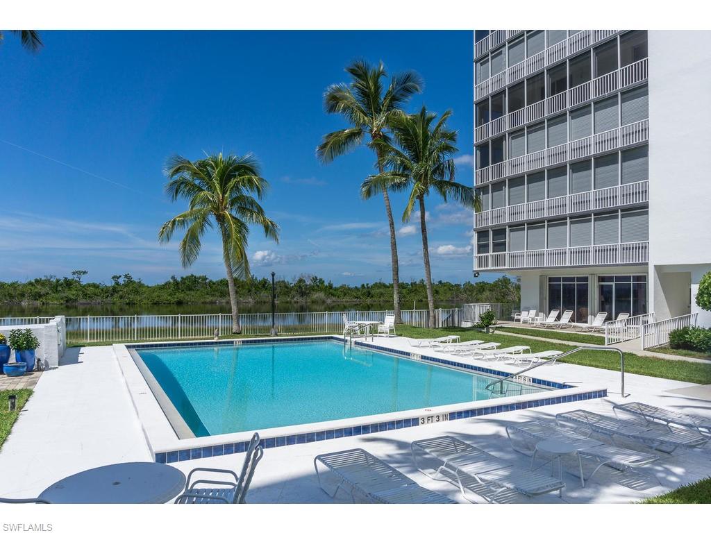 7000 Estero BLVD # 305, FORT MYERS BEACH FL 33931