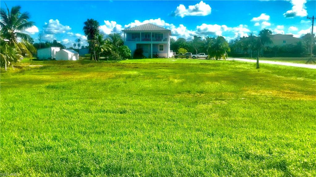 209 Storter AVE S, EVERGLADES CITY FL 34139