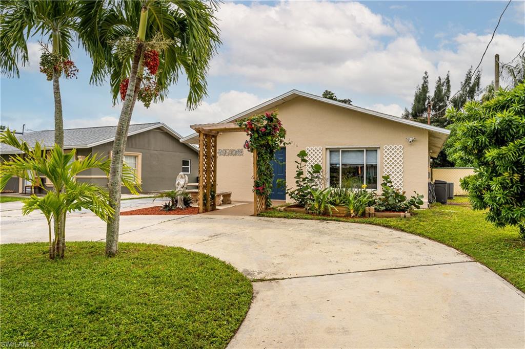 2916 Cottage Grove AVE, NAPLES FL 34112