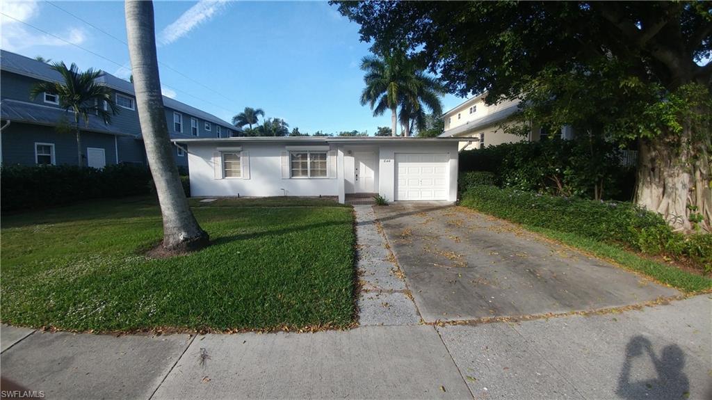 644 West Lake DR, NAPLES FL 34102