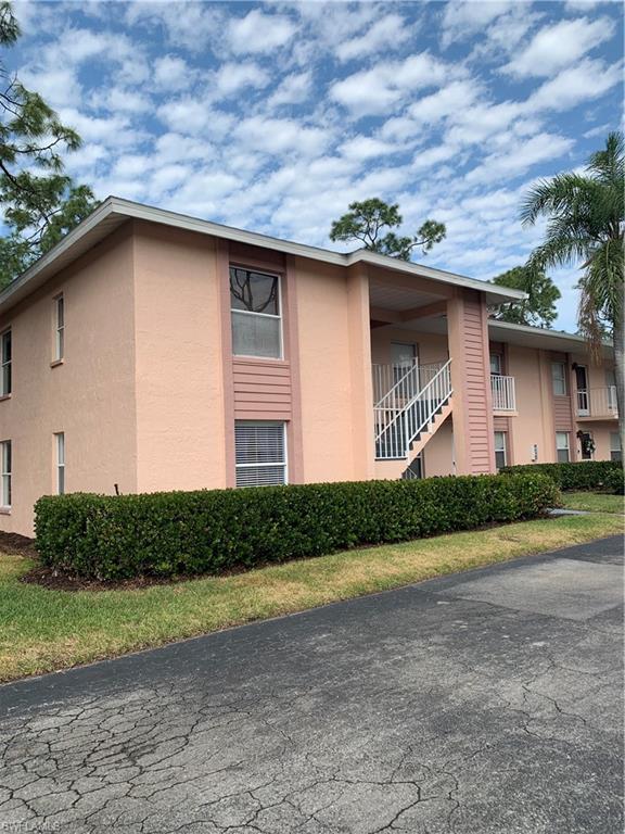 1323 Derbyshire CT # 101, NAPLES FL 34116