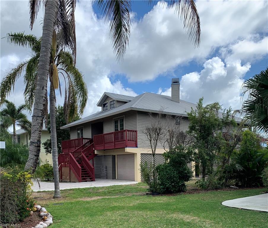 1640 Avion PL, NAPLES FL 34104