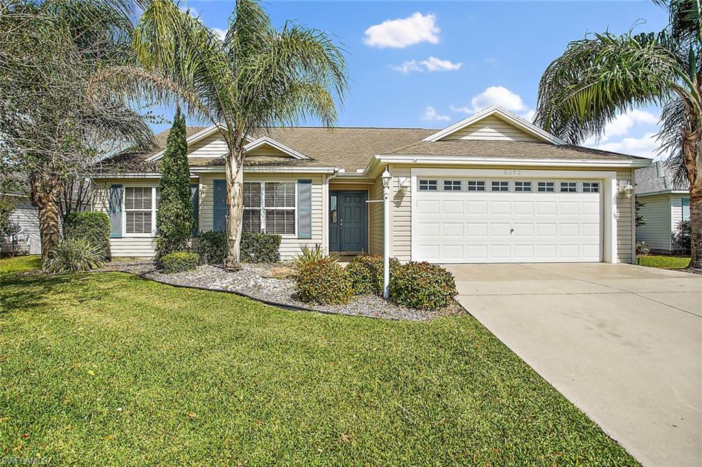 5072 NE 121st RD, OXFORD FL 34484