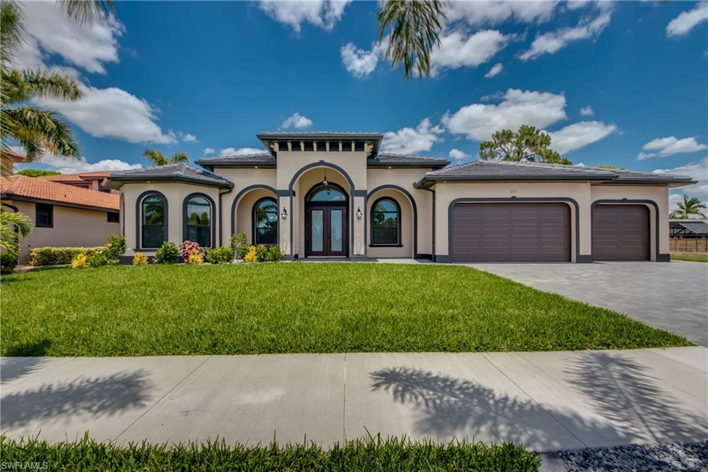 848 Palmetto Pointe CIR, CAPE CORAL FL 33991