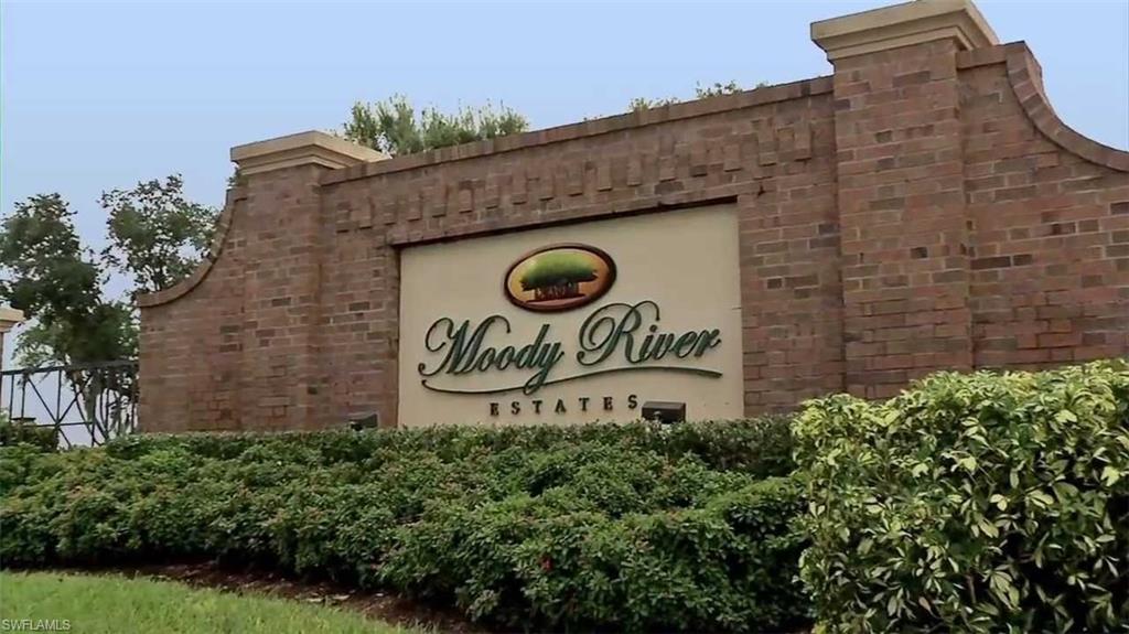 880 Moody RD W, NORTH FORT MYERS FL 33903