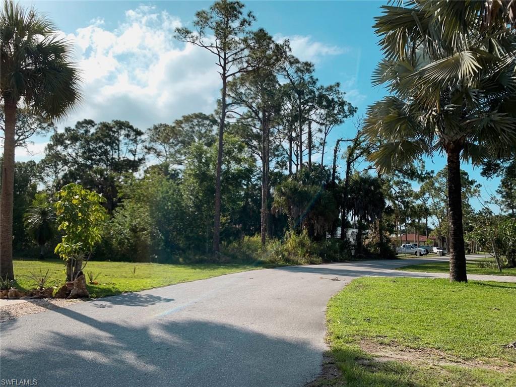 28033 Oak LN, BONITA SPRINGS FL 34135