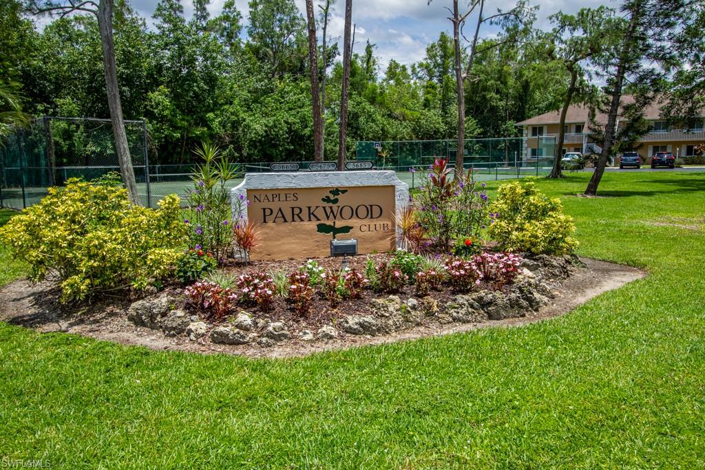 5685 Whitaker RD # 202, NAPLES FL 34112