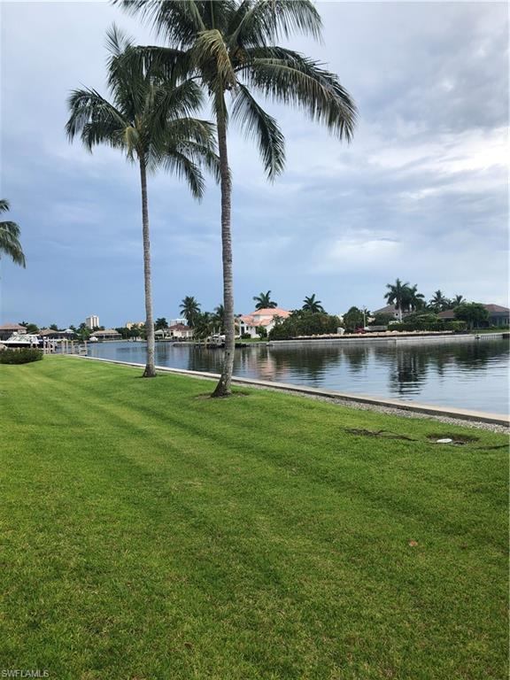 226 Waterway CT # 202, MARCO ISLAND FL 34145
