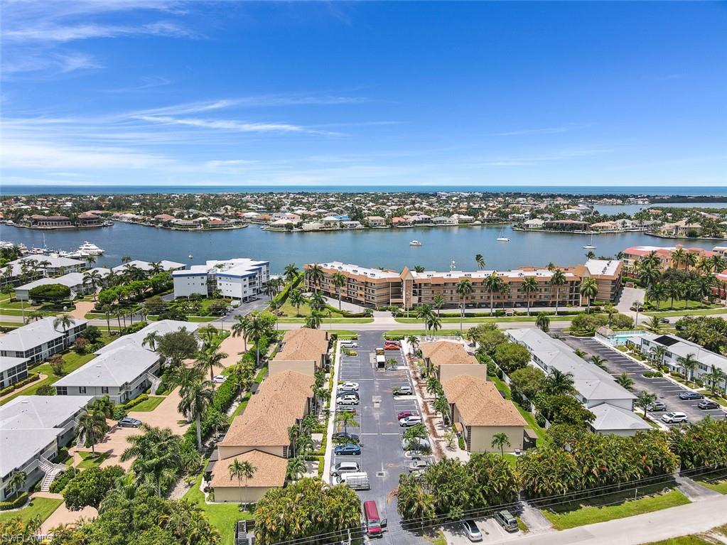 731 Elkcam CIR S # B111, MARCO ISLAND FL 34145