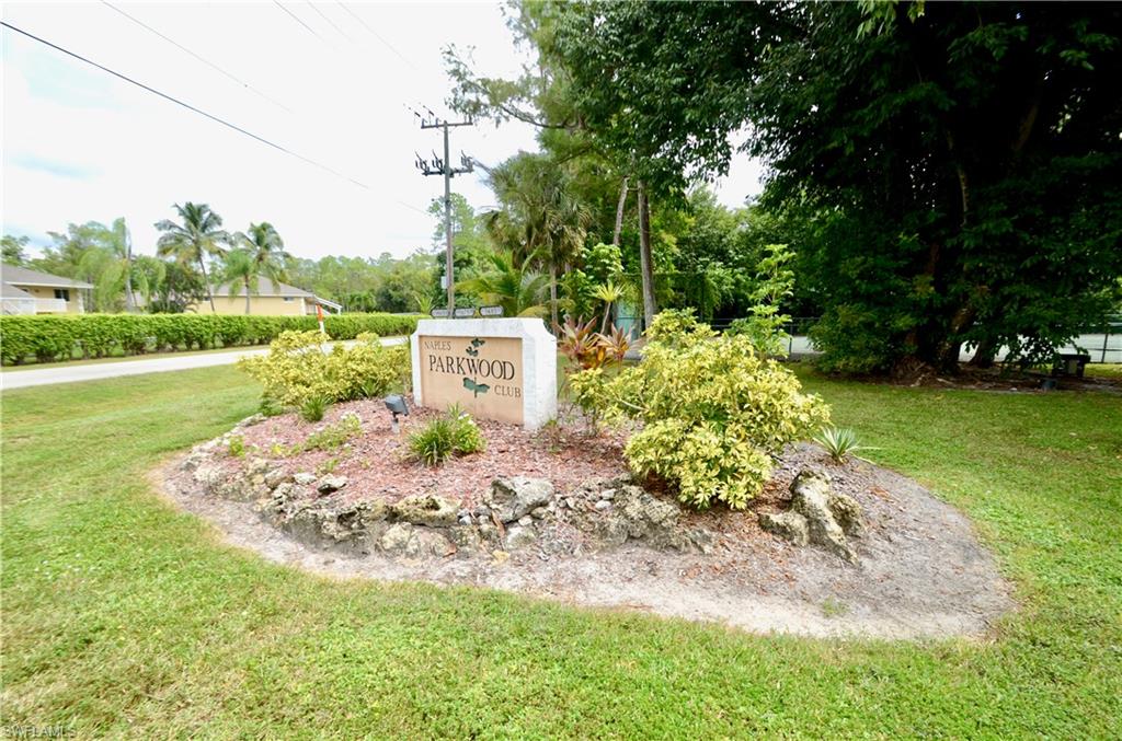 5675 Whitaker RD # 201, NAPLES FL 34112
