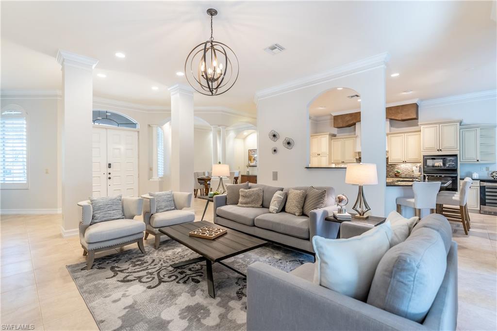 603 Soliel DR, NAPLES FL 34110