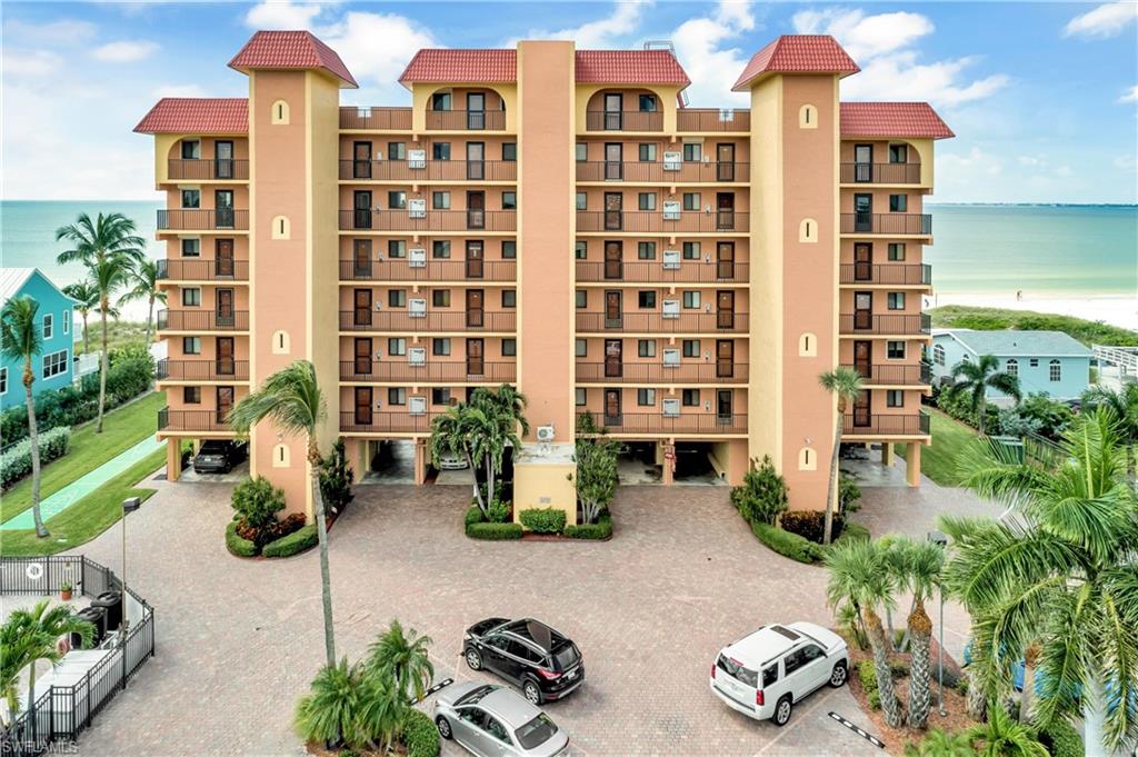 600 Estero BLVD 103