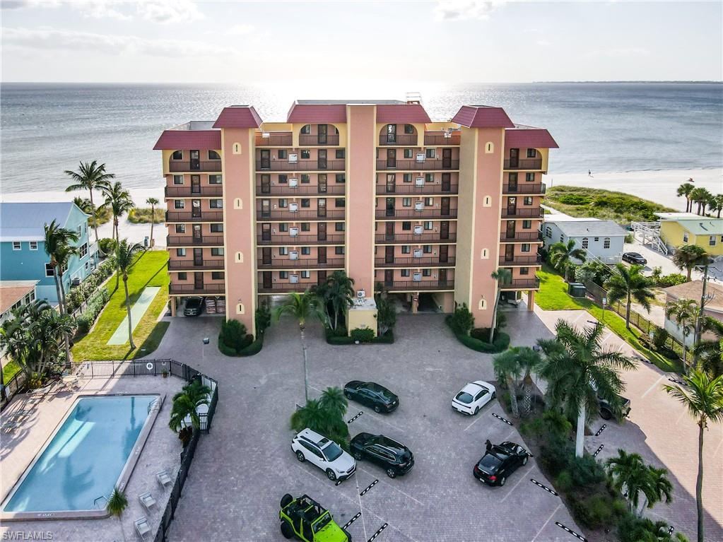 600 Estero BLVD 403