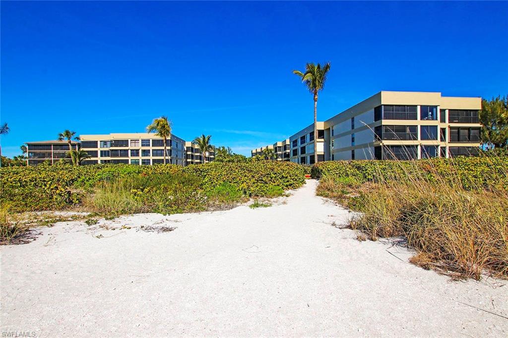 2721 W GULF DR # 104, SANIBEL FL 33957