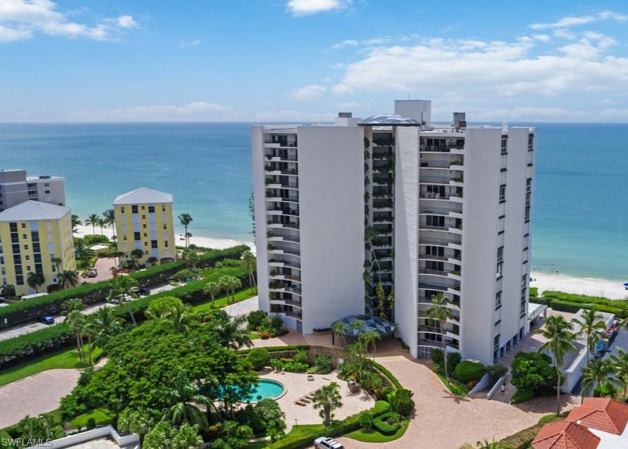 3951 Gulf Shore BLVD N # 302, NAPLES FL 34103