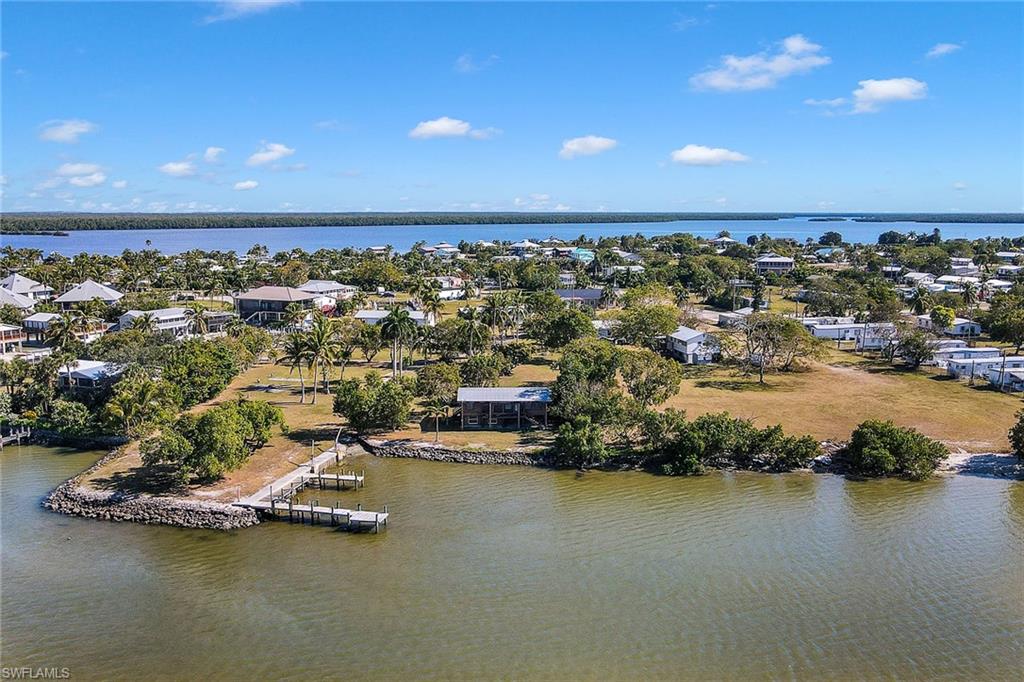 173 Lopez LN, CHOKOLOSKEE FL 34138