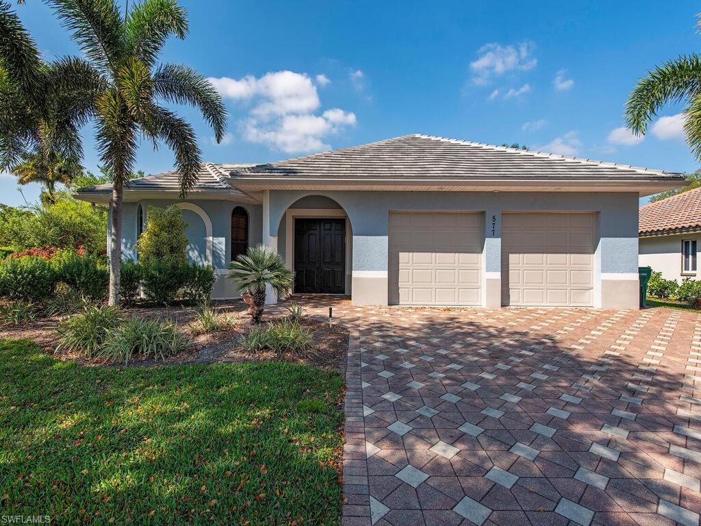 577 Roma CT, NAPLES FL 34110