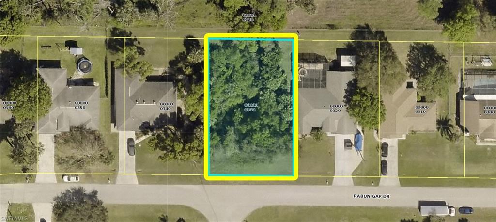 11379 Rabun Gap DR