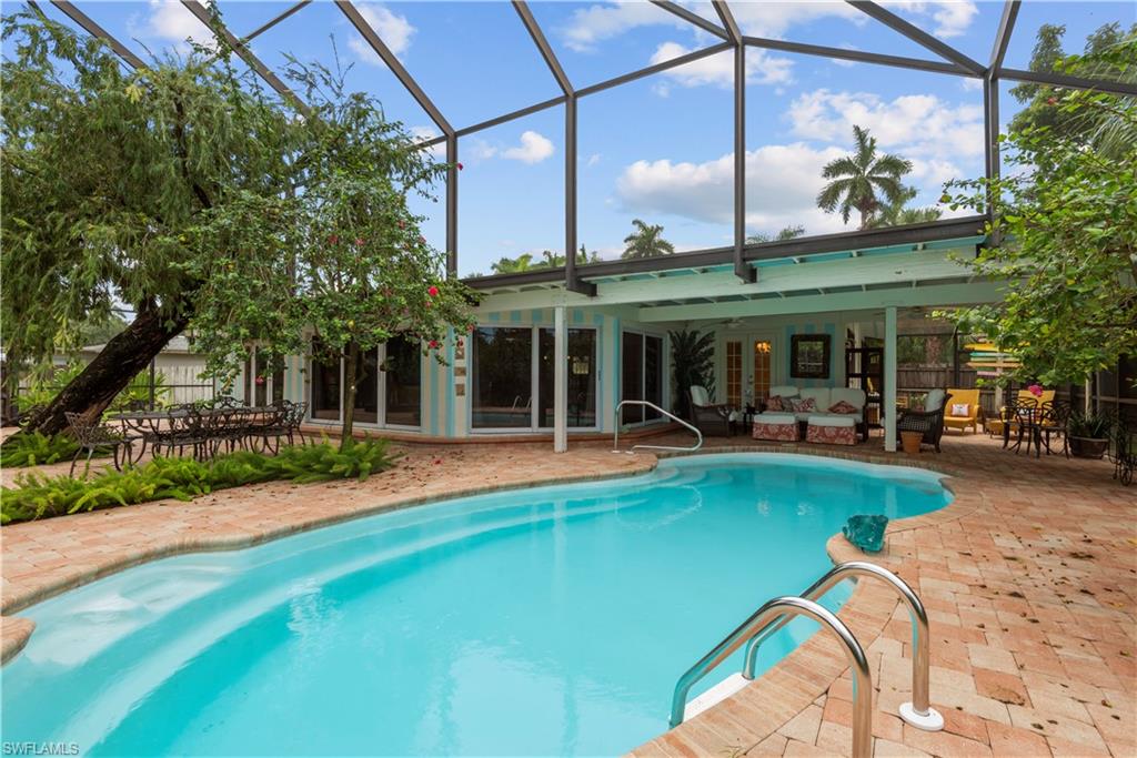 10230 Mcgregor BLVD, FORT MYERS FL 33919