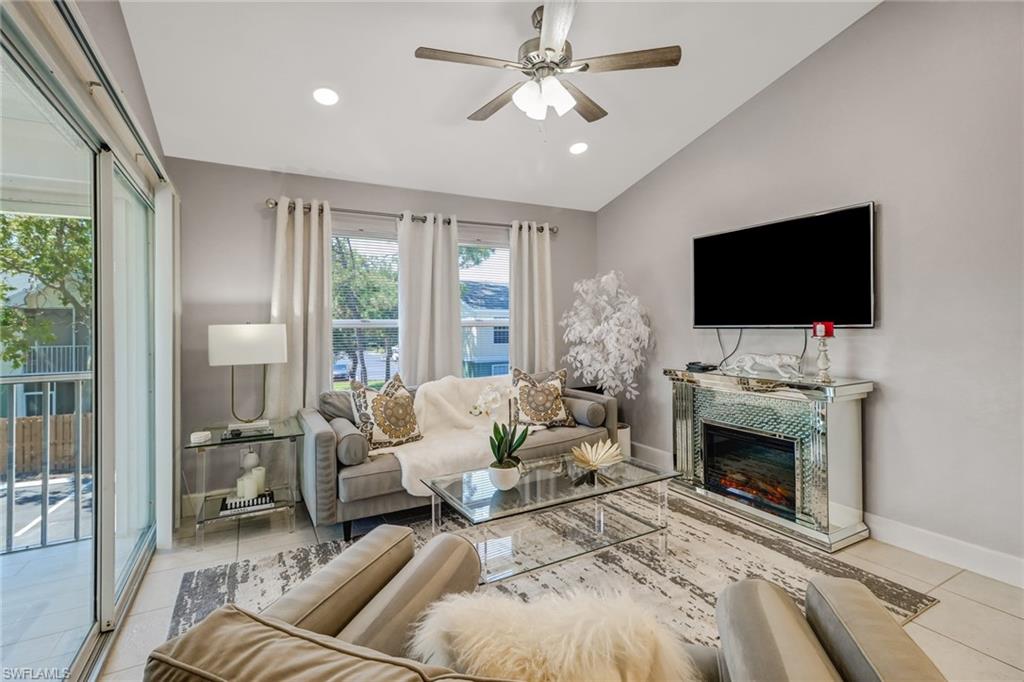 1440 Wildwood Lakes BLVD # D202, NAPLES FL 34104