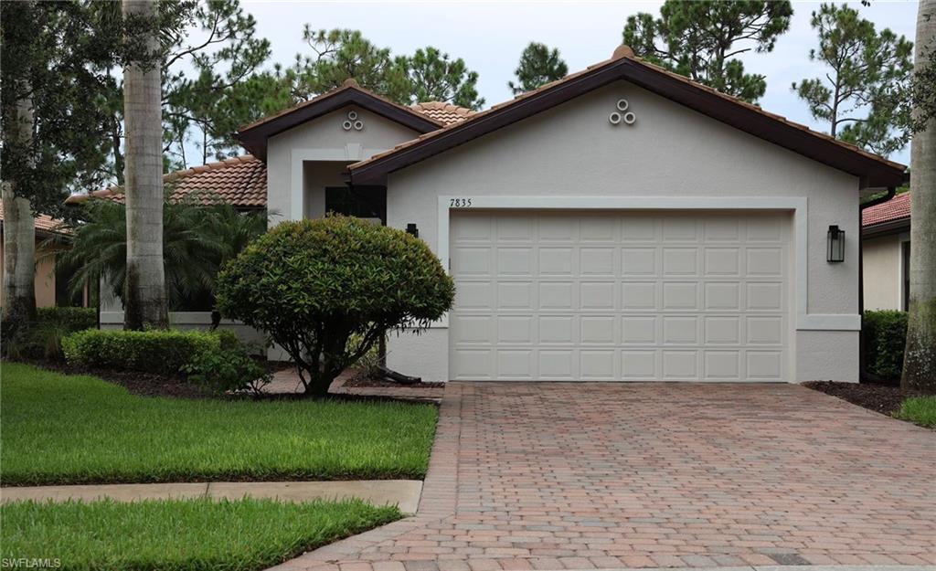 7835 Bucks Run DR, NAPLES FL 34120