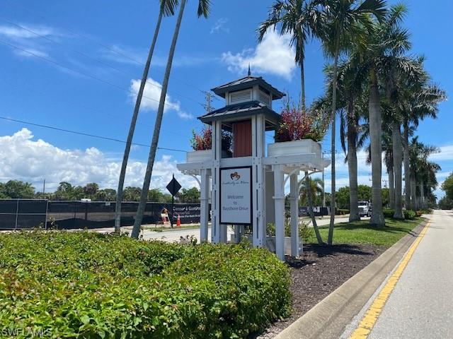 3008 Van Buren AVE, NAPLES FL 34112