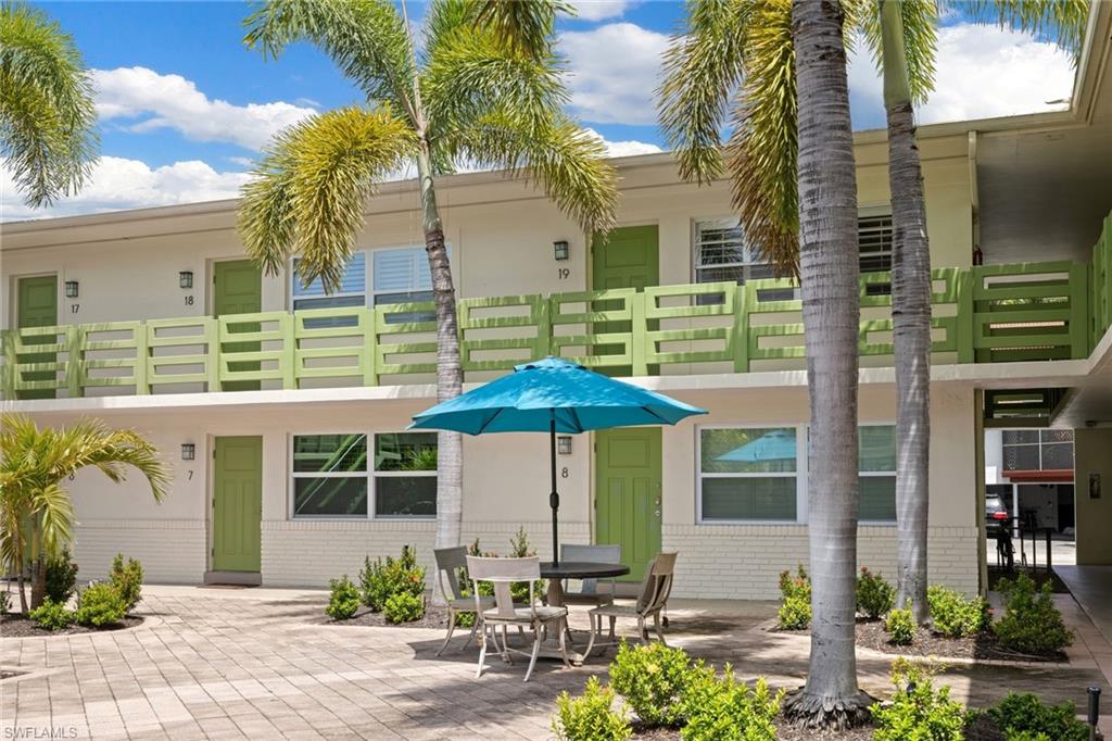 975 9th AVE S # 19, NAPLES FL 34102