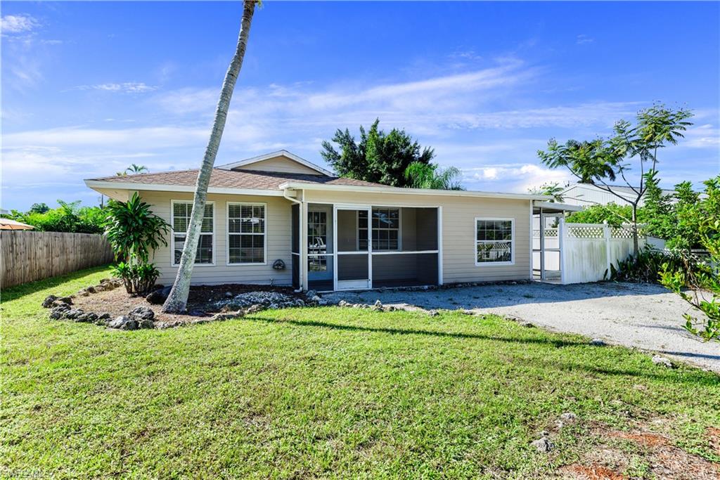 1030 28th AVE N, NAPLES FL 34103