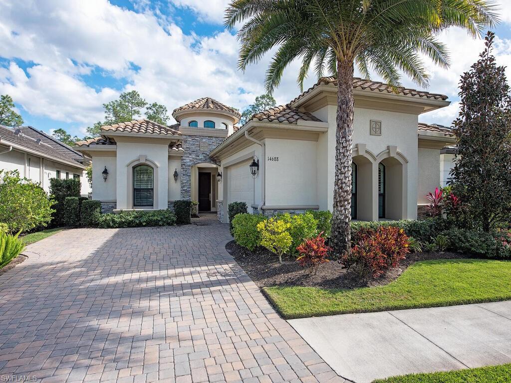 14688 Reserve LN, NAPLES FL 34109