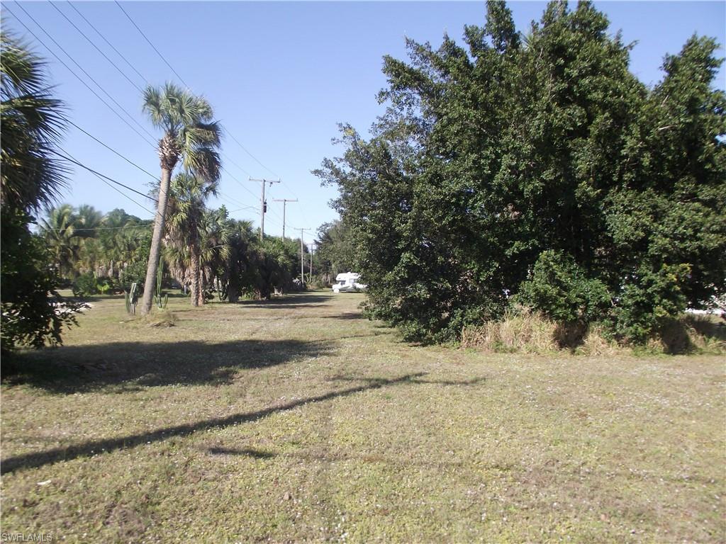11251 Dean ST, BONITA SPRINGS FL 34135