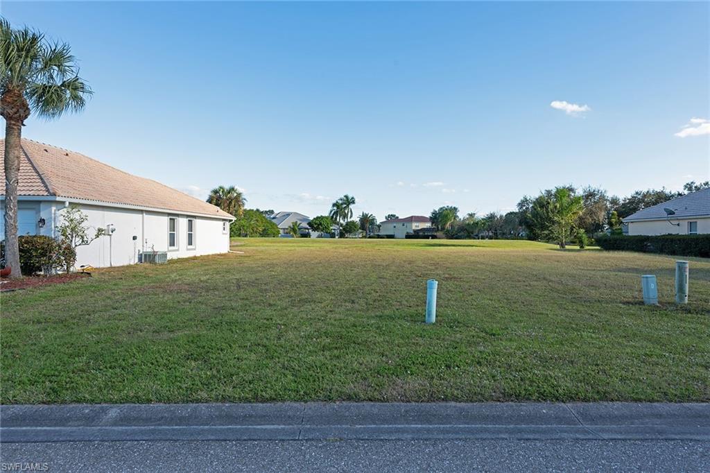 2020 Oxford Ridge CIR, LEHIGH ACRES FL 33973