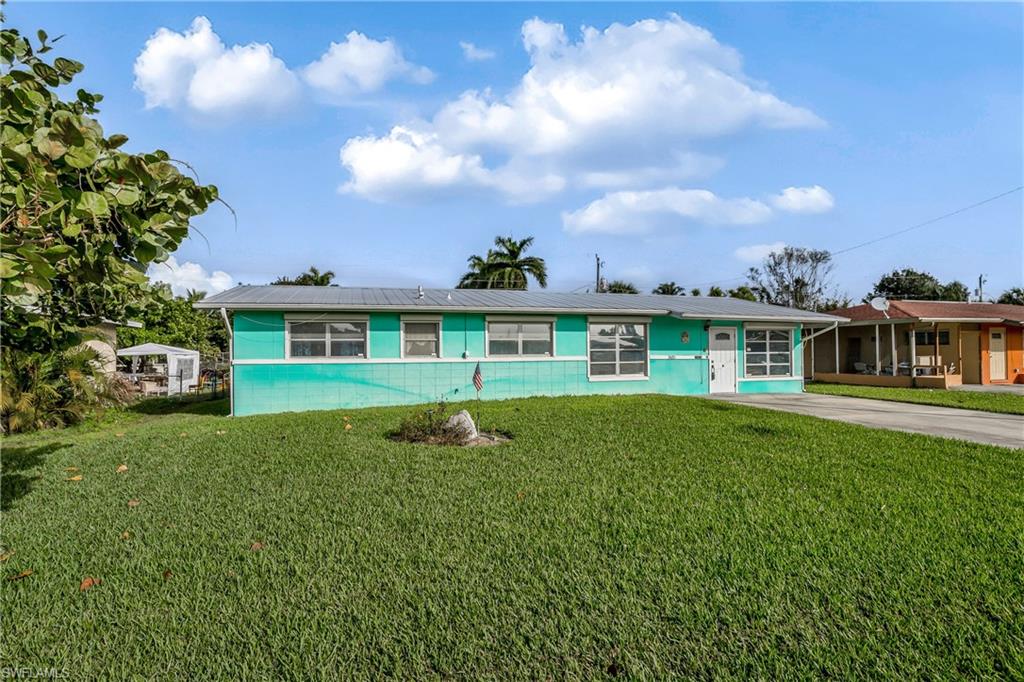 2421 Simpson ST, FORT MYERS FL 33901