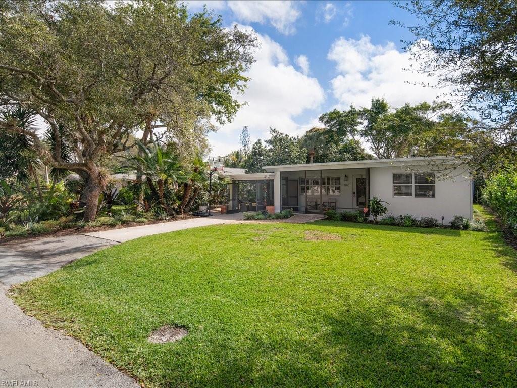 1140 9th AVE N, NAPLES FL 34102