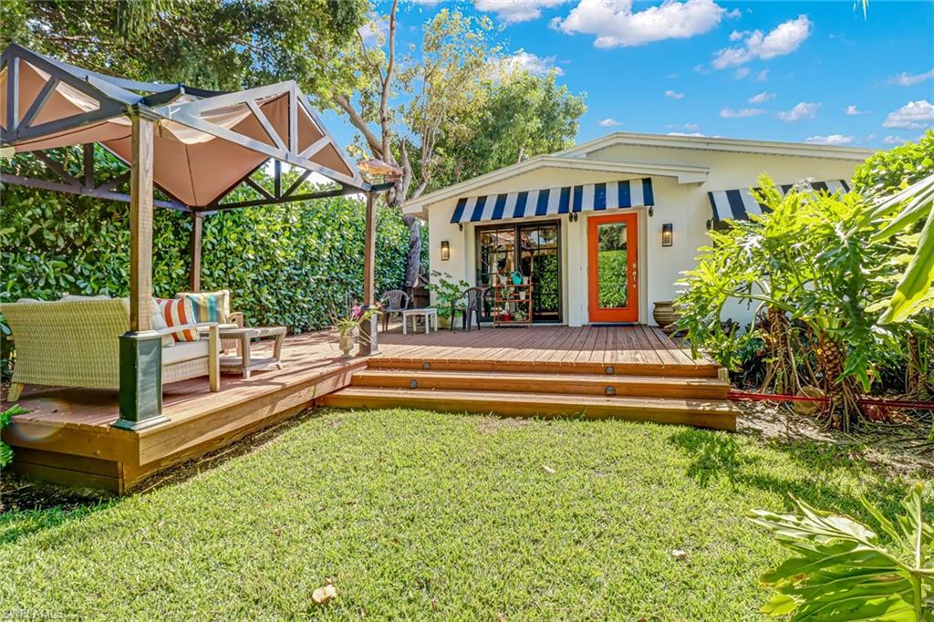 1240 10th AVE N, NAPLES FL 34102