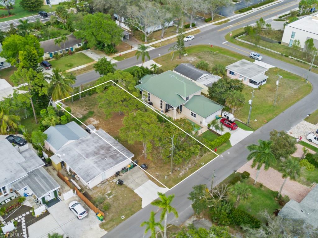 1328 Ridge ST, NAPLES FL 34103