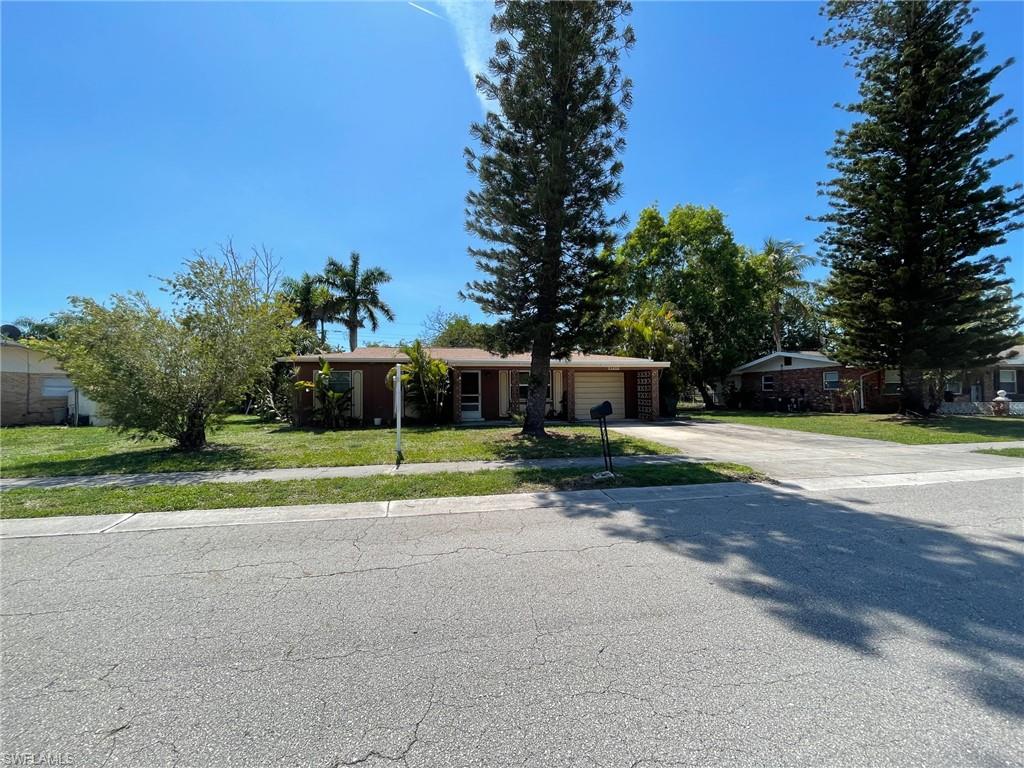 6564 Winkler RD, FORT MYERS FL 33919