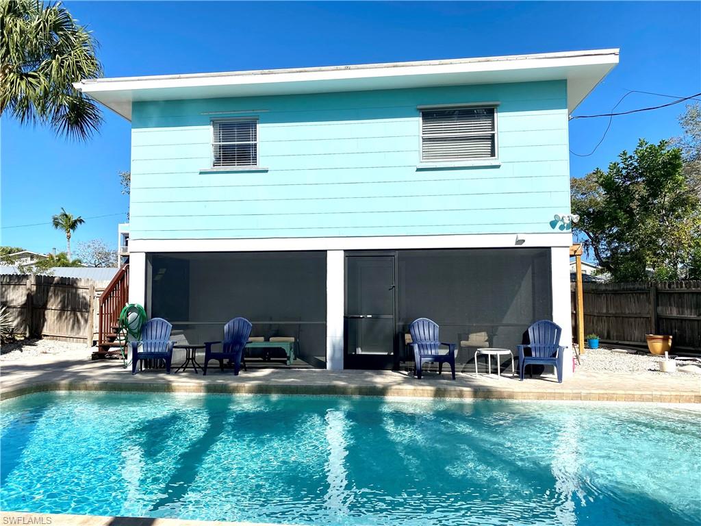 130 Eucalyptus CT, FORT MYERS BEACH FL 33931