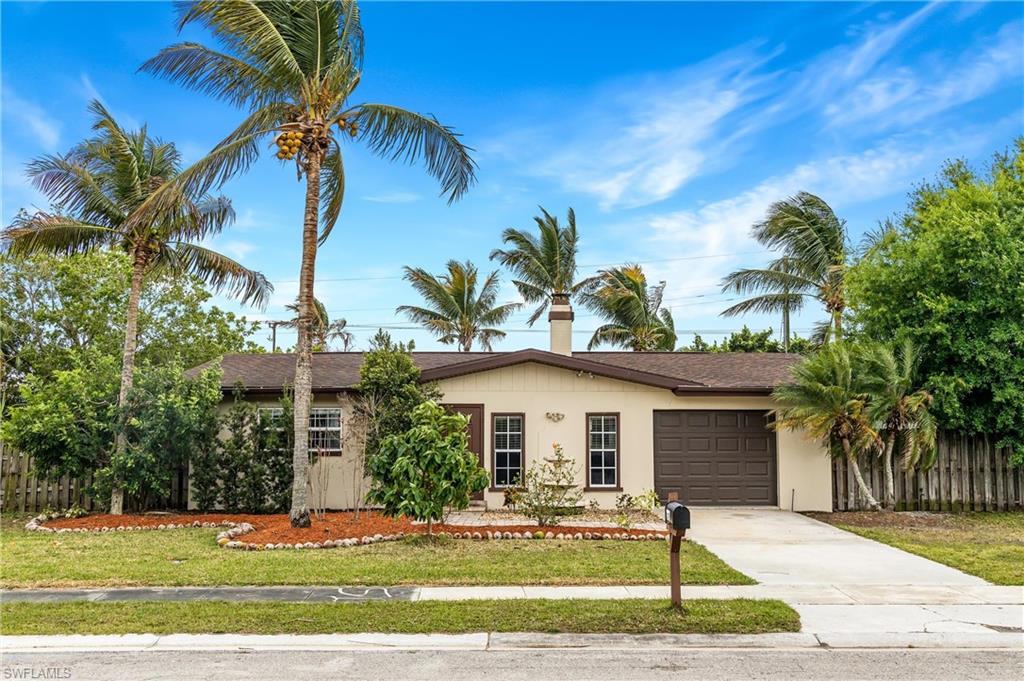 1478 Xavier AVE, FORT MYERS FL 33919