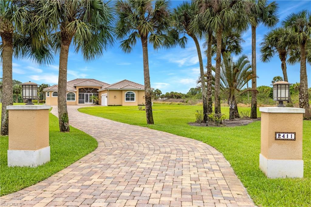 2411 River WAY, LABELLE FL 33935