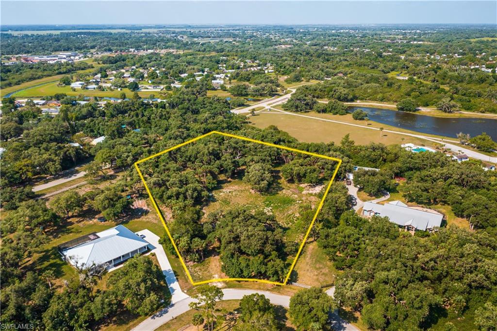 4023 Oak Haven DR, LABELLE FL 33935