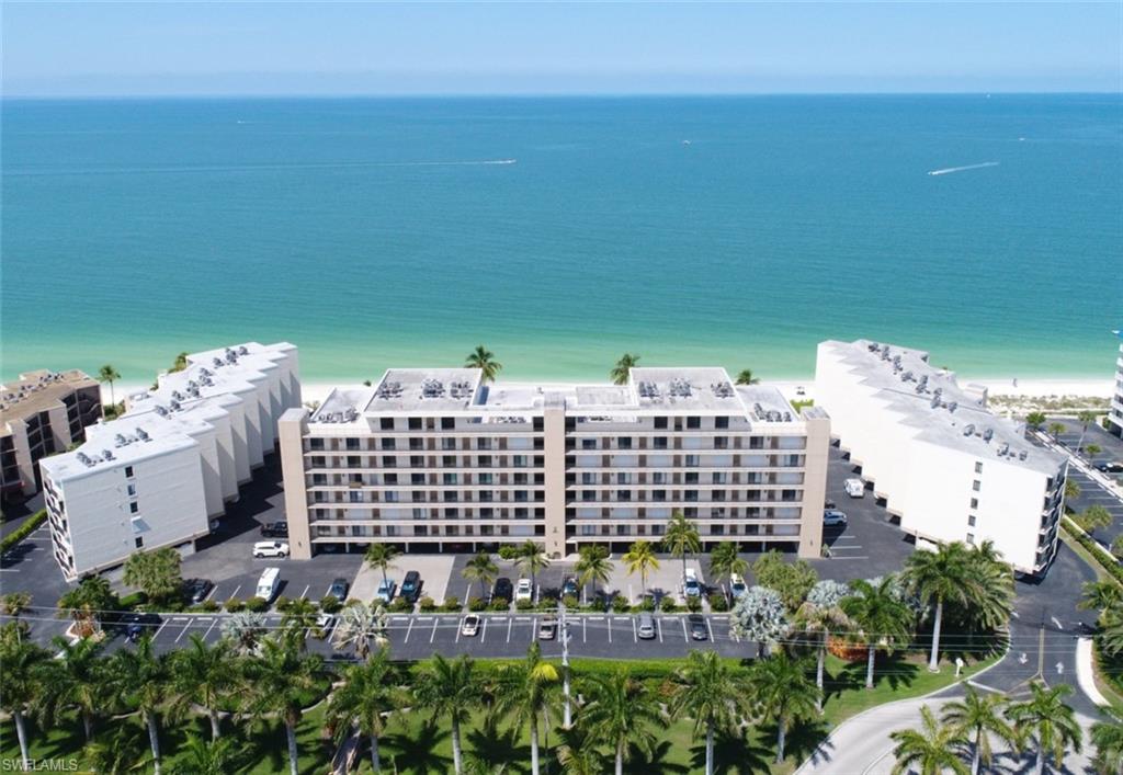 25820 Hickory BLVD # 301, BONITA SPRINGS FL 34134