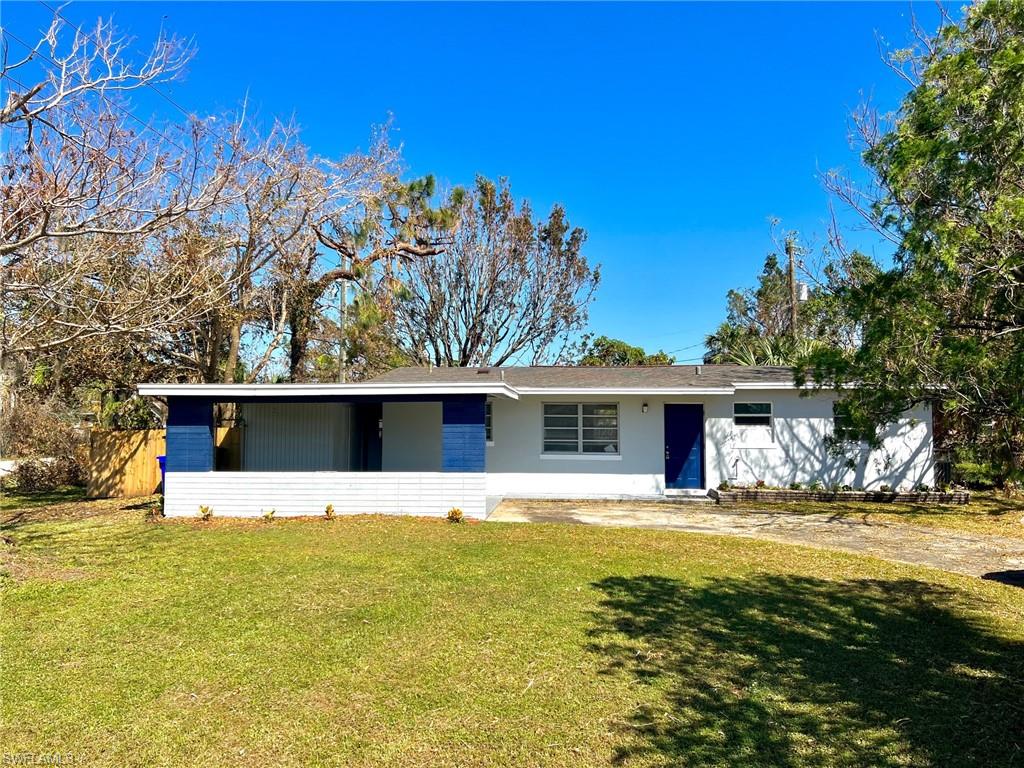 2401 Hunter ST, FORT MYERS FL 33901