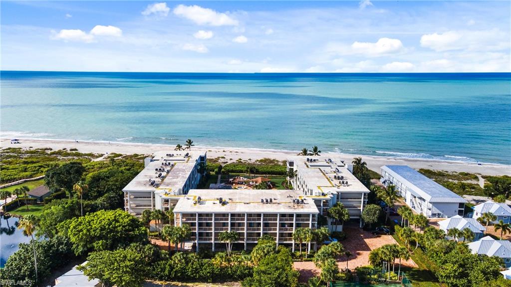 2777 W Gulf DR # 104, SANIBEL FL 33957