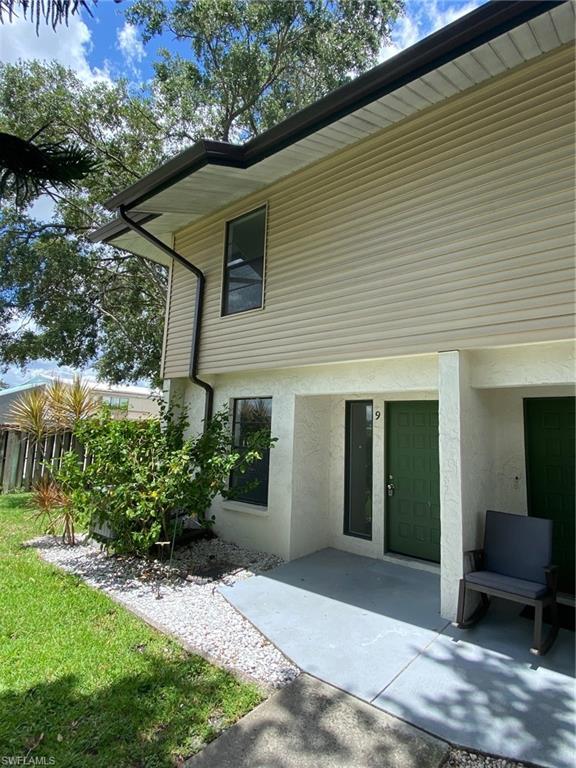 2121 Crystal DR 9