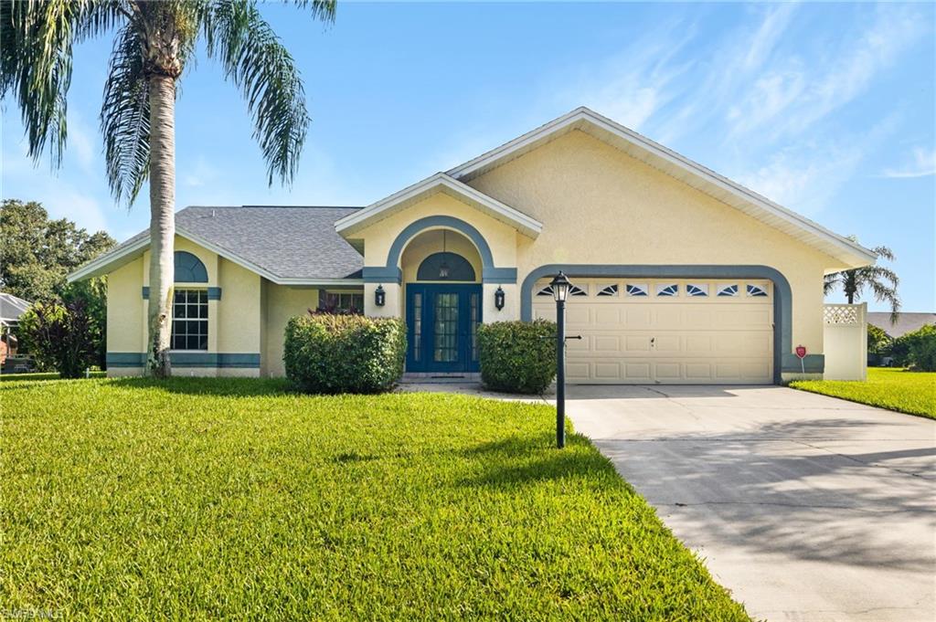 693 Grass Cove CT, LEHIGH ACRES FL 33974