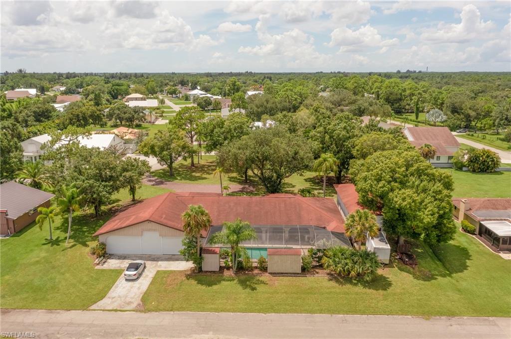6730 Circle DR, FORT MYERS FL 33905