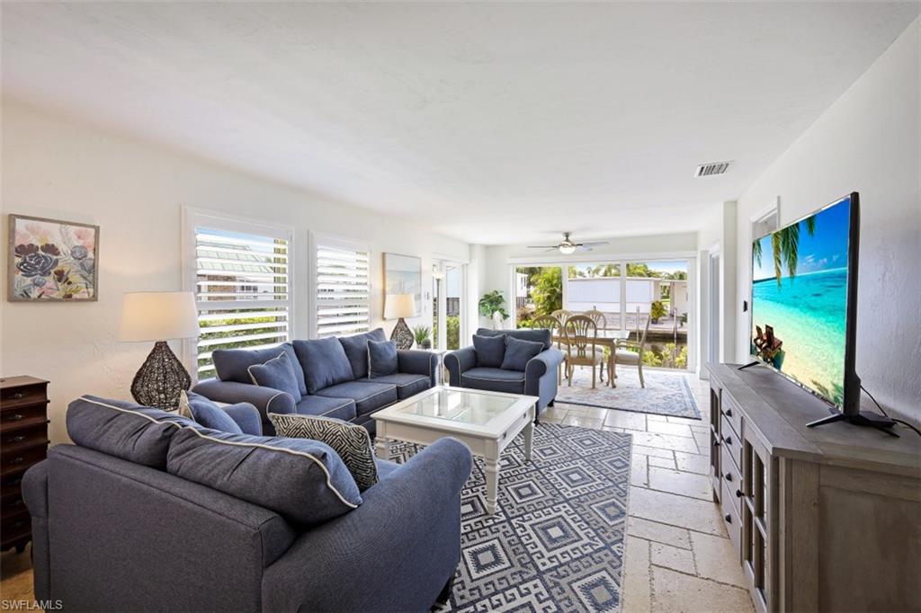 2846 Arbutus ST # C2, NAPLES FL 34112