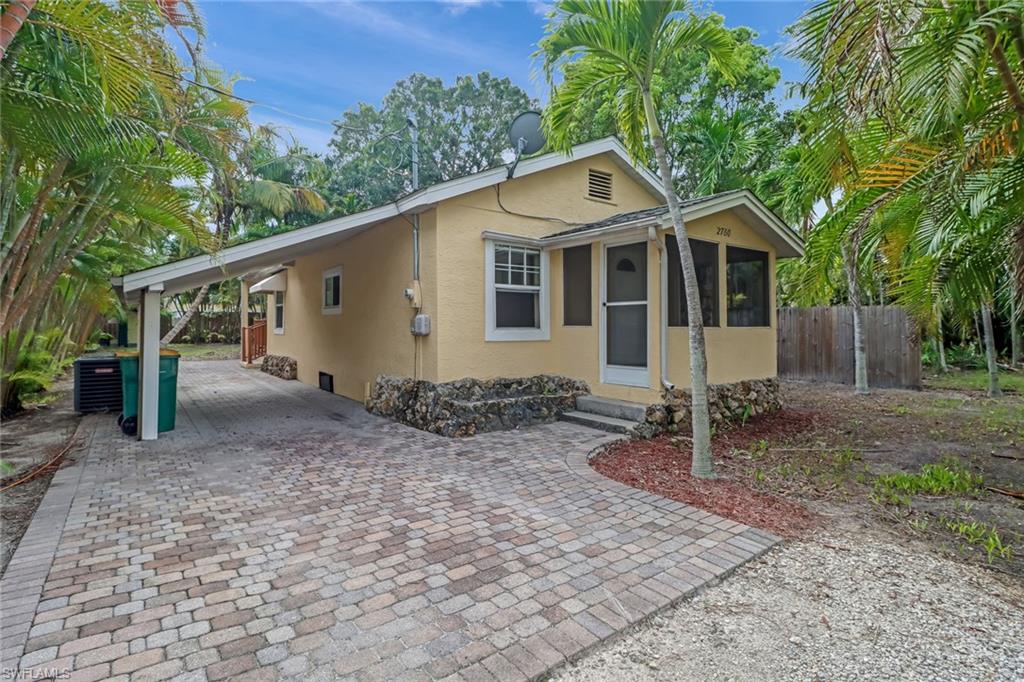 2780 Weeks AVE, NAPLES FL 34112
