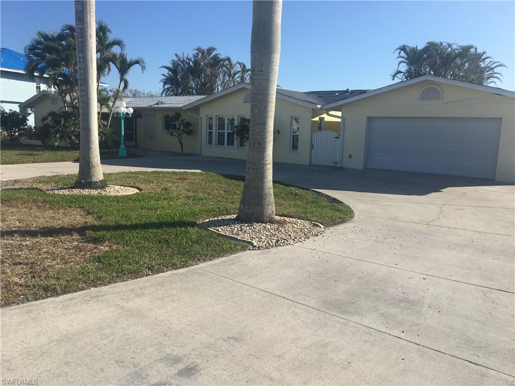 2579 Eighth AVE, ST. JAMES CITY FL 33956
